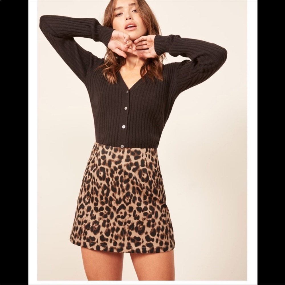 🔥NWT Reformation Jamie leopard skirt size 6
